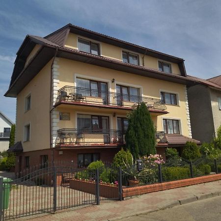 Karolinka Leba Appartement Buitenkant foto