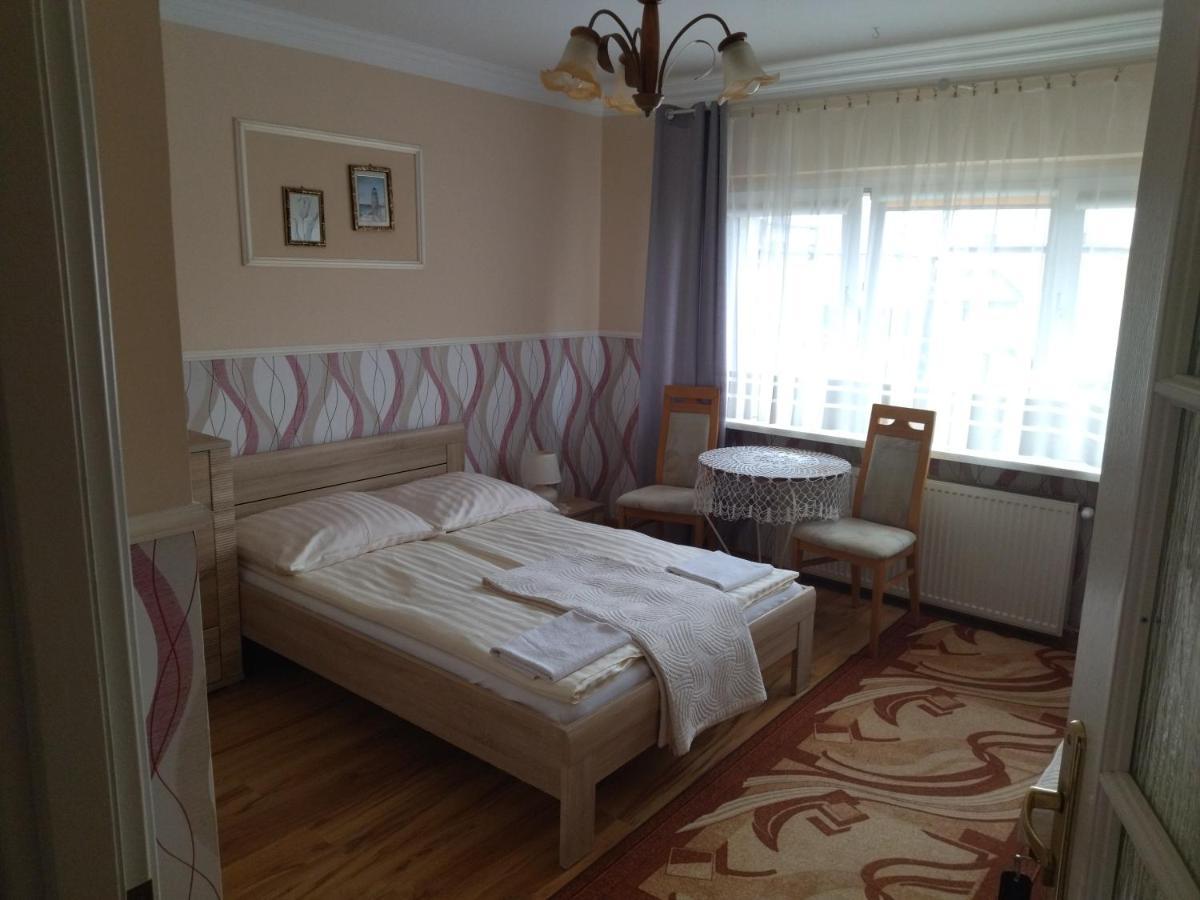 Karolinka Leba Appartement Buitenkant foto