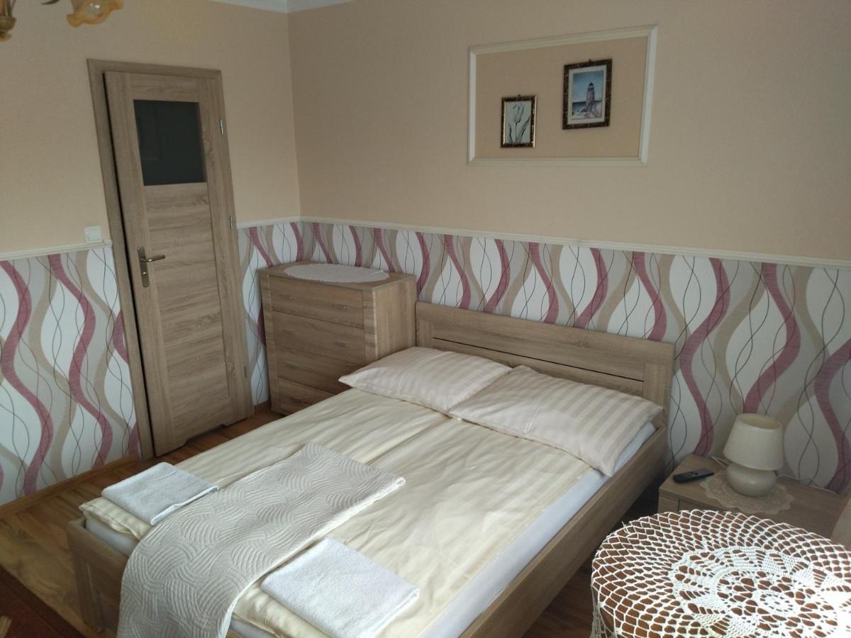 Karolinka Leba Appartement Buitenkant foto