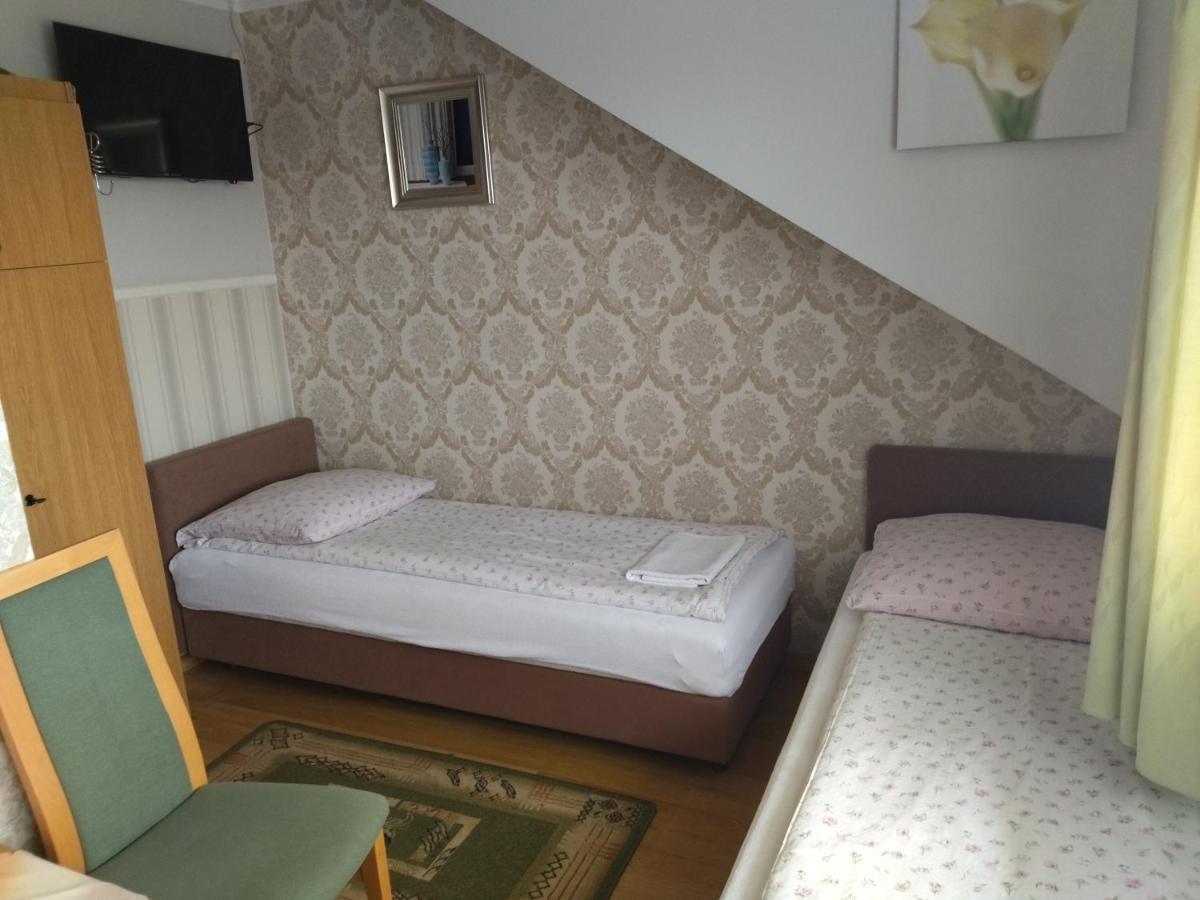 Karolinka Leba Appartement Buitenkant foto