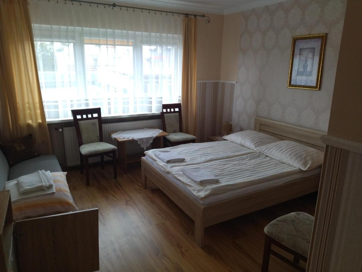 Karolinka Leba Appartement Buitenkant foto