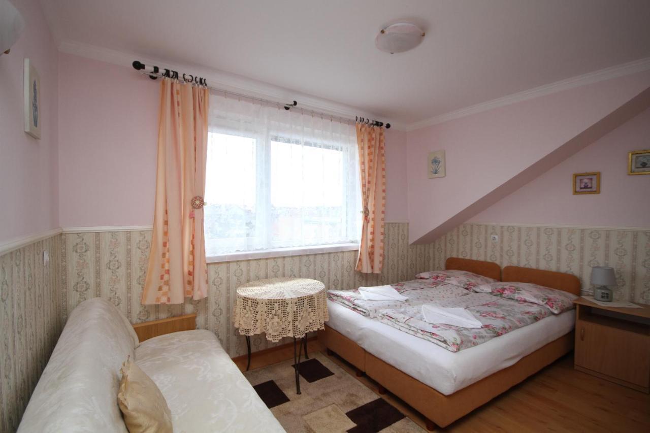 Karolinka Leba Appartement Buitenkant foto