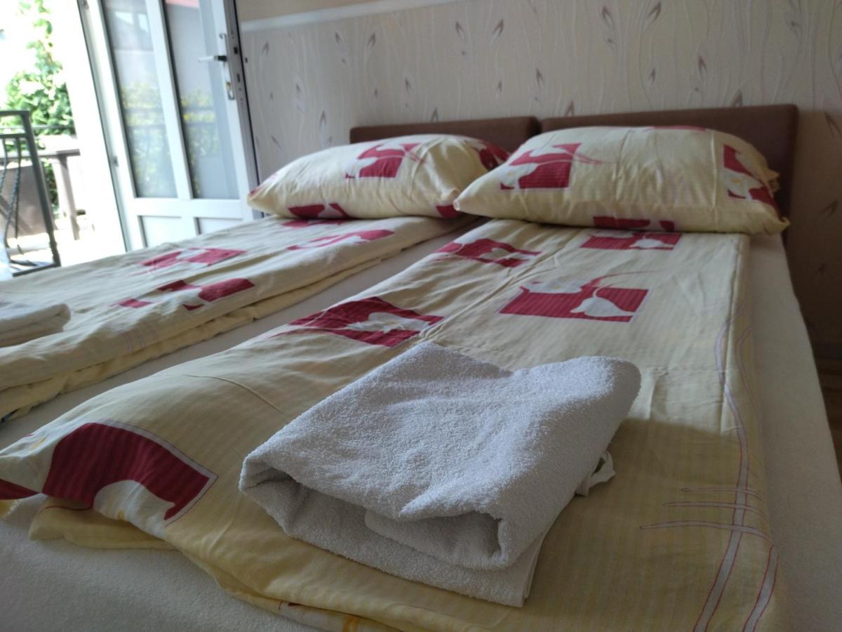 Karolinka Leba Appartement Buitenkant foto