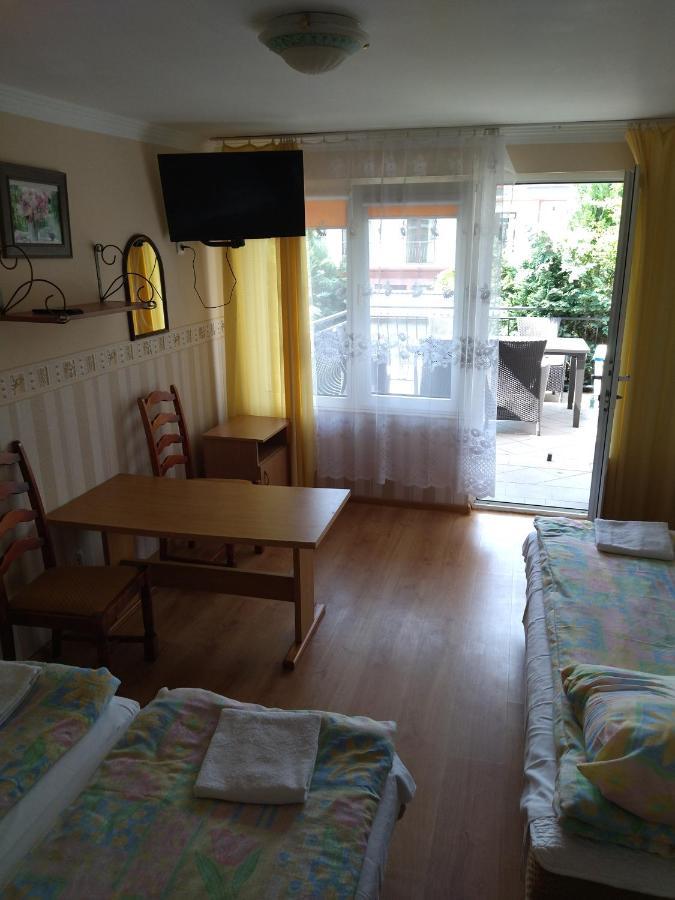 Karolinka Leba Appartement Buitenkant foto