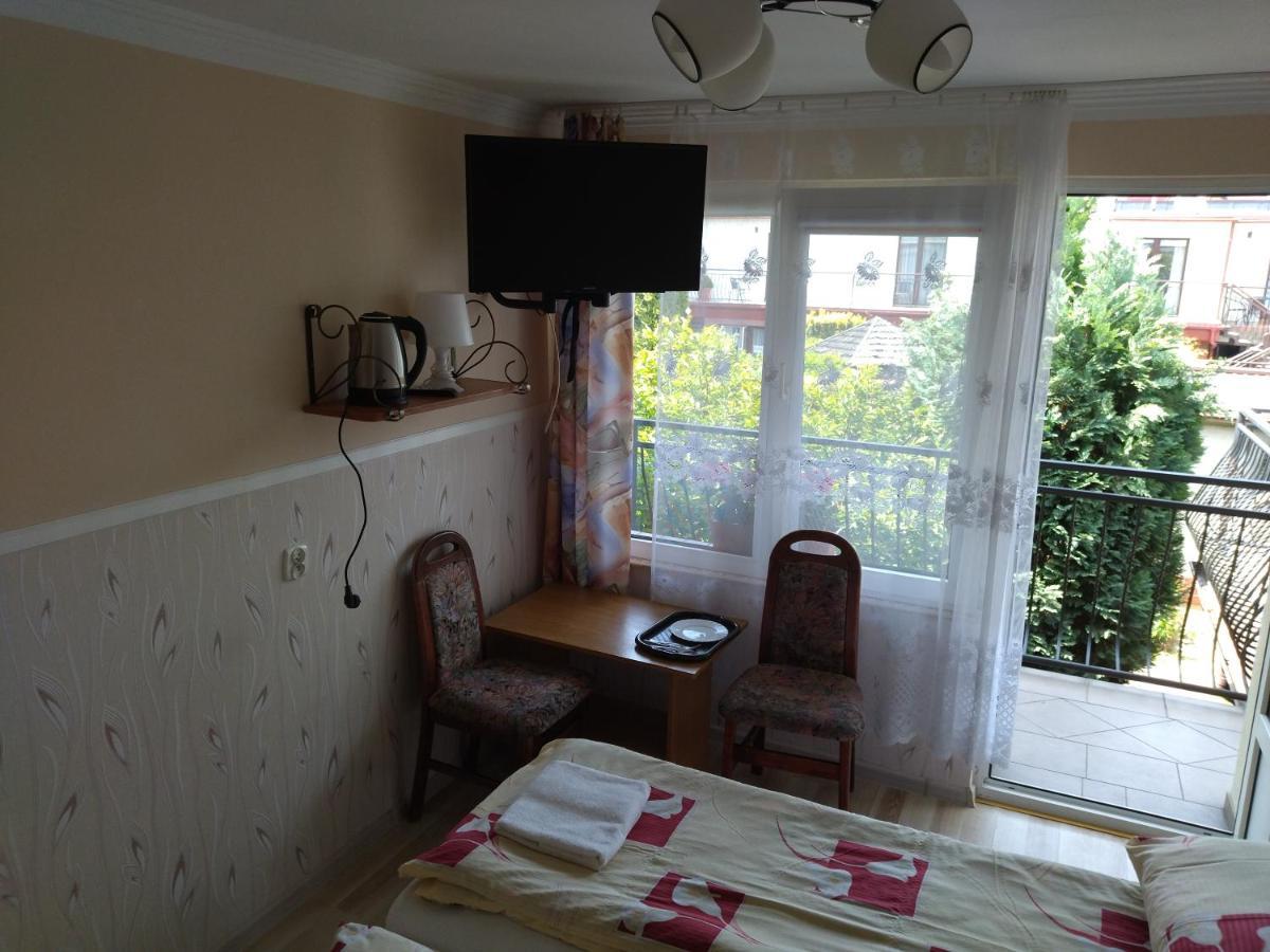 Karolinka Leba Appartement Buitenkant foto