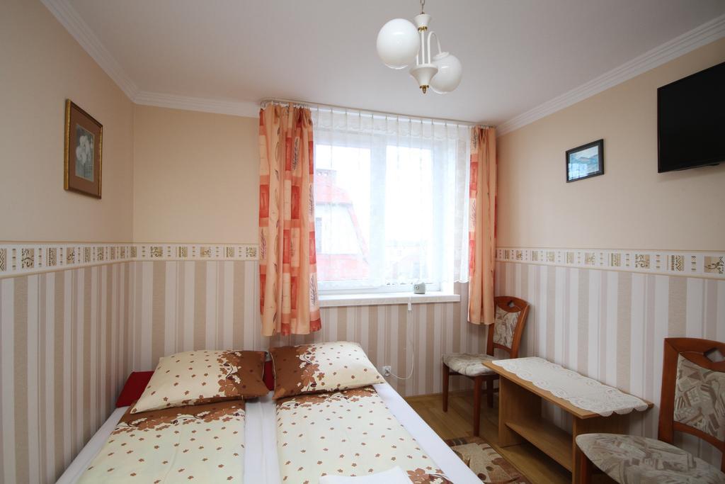 Karolinka Leba Appartement Buitenkant foto